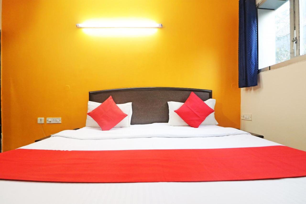 Hotel Westend Holiday Home 5 Mint From Nizamuddin Railway Station New Delhi Exteriör bild