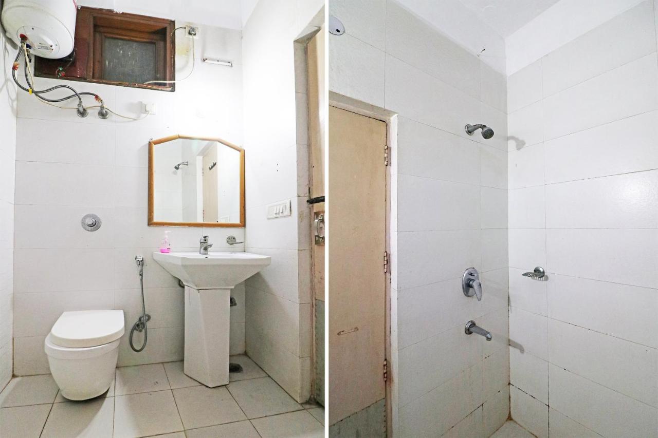 Hotel Westend Holiday Home 5 Mint From Nizamuddin Railway Station New Delhi Exteriör bild