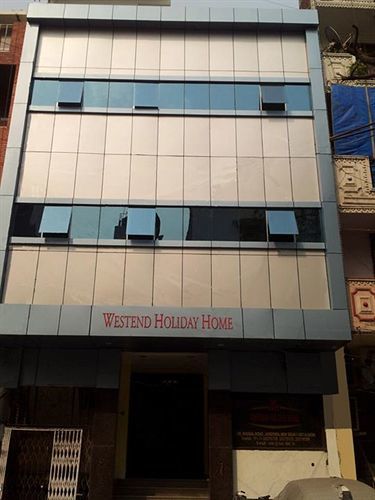 Hotel Westend Holiday Home 5 Mint From Nizamuddin Railway Station New Delhi Exteriör bild